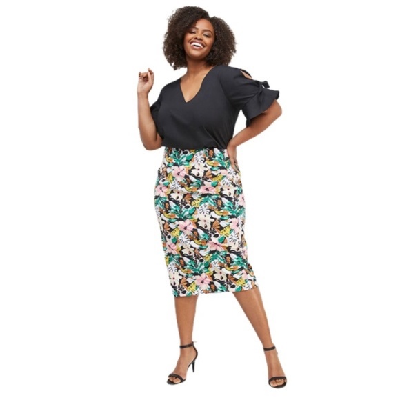 LaneBryant Tropical Scuba Pencil Skirt NWT Size 26 - Picture 1 of 7